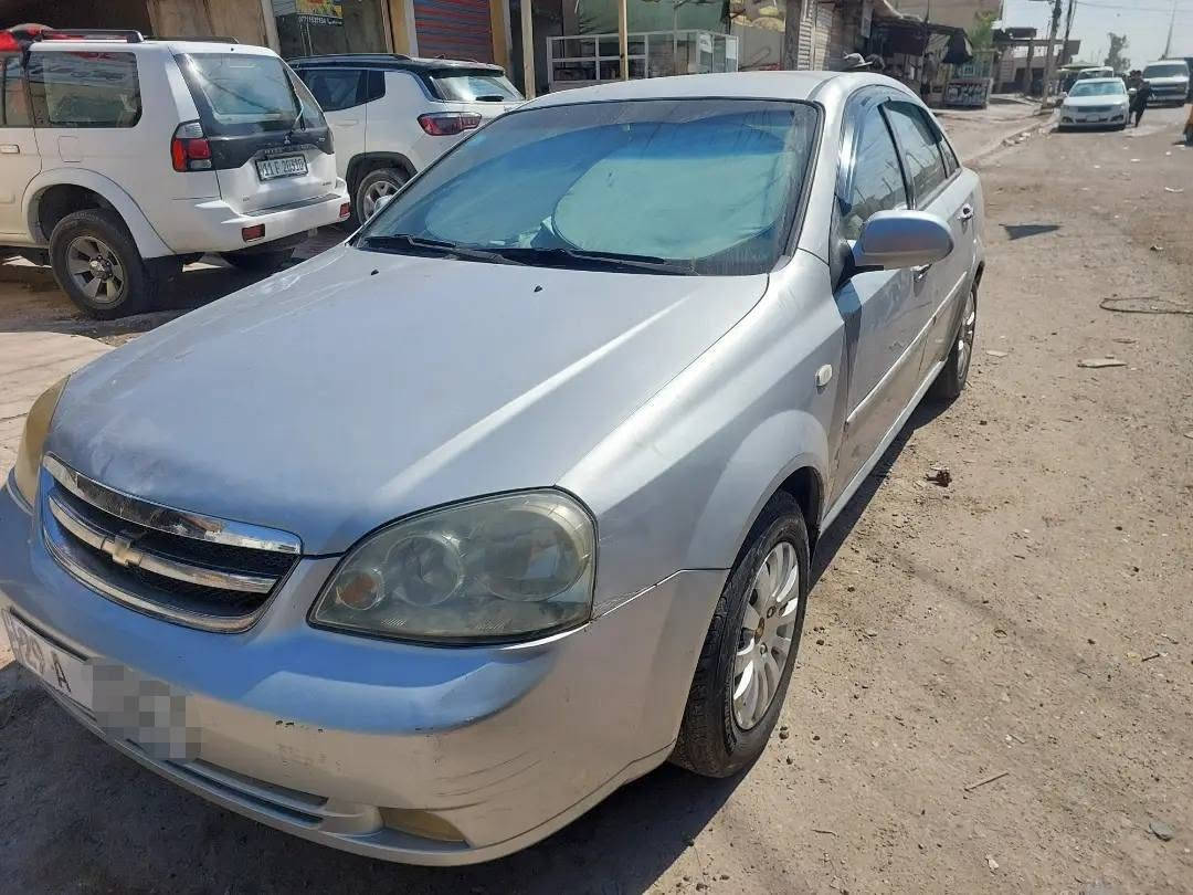 سلام عليكم سيارة البيع دايو لاستي مديل 2006 سياره نضيفه بسمي تحويل ثاني يوم محرك نضيف كير عادي تبريد ثلج  سياره خير من الله بيه مكانات قليلة صبغ السياره خليجي بدون ضرر  المكان بغداد مدينه الصدر . السعر 50.   وبيه مجال لشراي   الأستفسار. وهاذ الرقم ***********
