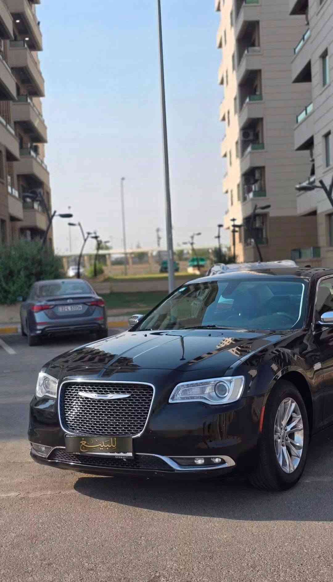 السلام عليكم
📢اوباما C300 
موديل 2016
🔸️رقم بغداد جديد  
مواصفات
🔴 بانوراما
🔴 كشنات جلد 
🔴 كشنات كهرب 
🔴 كشنات تدفئه 
🔴 تبريد قطعتين 
باقي مواصفات معروفه
ماشيه 170 الف كيلو 
🔹️ ضررها _ مبدل باب السايق وباب النفر نفس اللون بدون ضربه  + جاملغ الامامي الايمن صبغ بخ بدون فتح وبيها كم مكان بارد 
🔹️سونارها موجود الي يريدو يدزلي خاص 
🔹️مكان السياره موصل 
🎉السعر175وبيها مجال
️📞للاستفسار ***********
