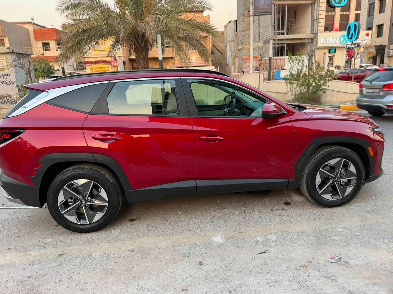 بدون صبغ فقط بارد بنيد ماشيه26000 ميل
مواصفات رادارات 

تدفئة كشنات

صندوق كهرباء 

كشن سايق كهرباء

3 كاميرات

شاشه متصله

تشغيل عن بعد

انارة ترحيب

اوتو هولد واوتو ستوب

بعد اكو مواصفات ممذكوره

للتواصل ***********
