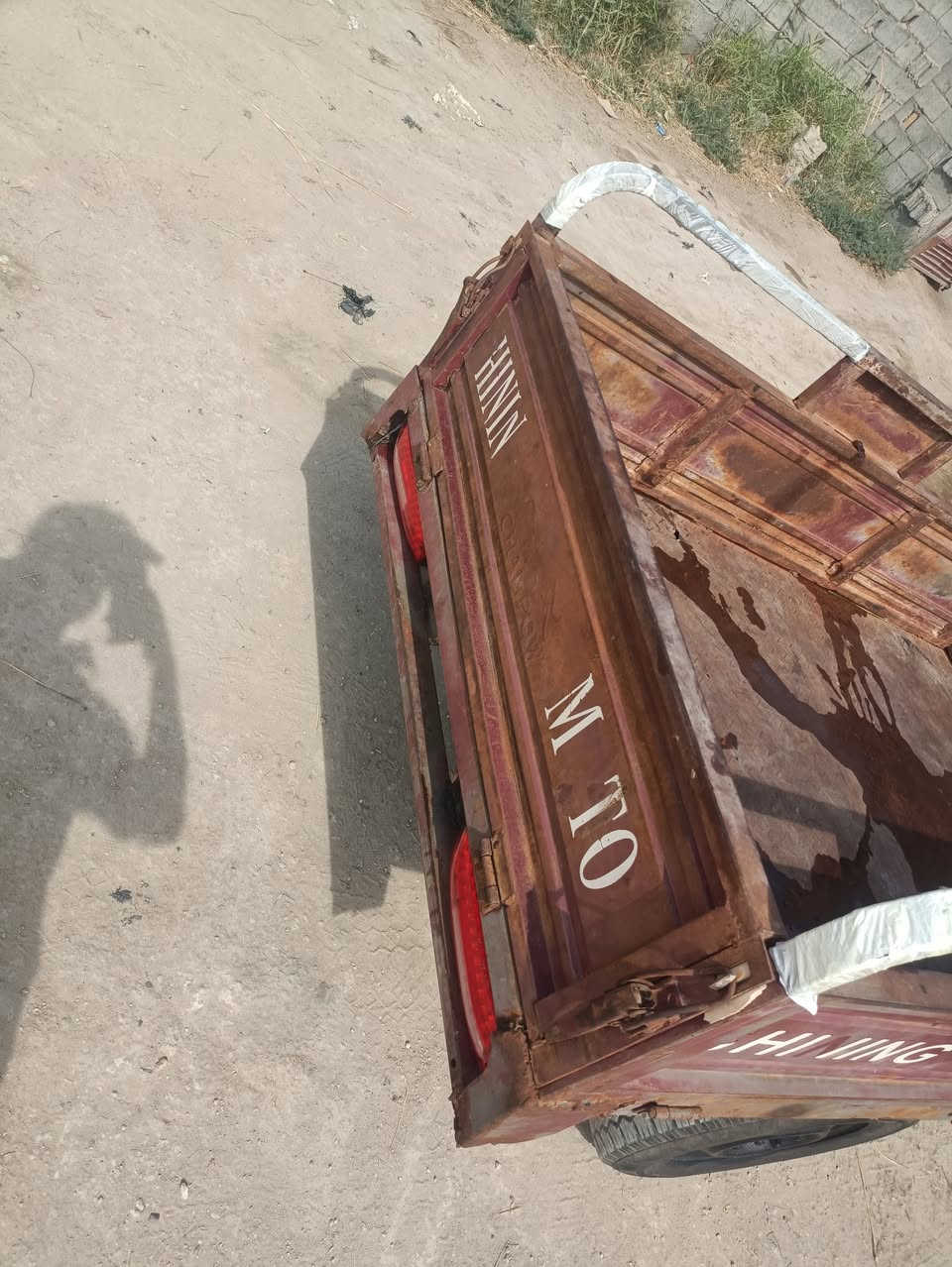 السلام عليكم ستوته للبيع مديل 20اوراق أصولي مكتب حسين مكفول الشاصي ومحرك كهربيات توتير جدد سعر 1450وبيه مجال مكاني كربلاء فريحه ***********
