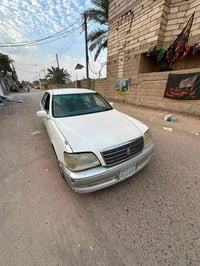 كراون • ادوات • ابو الخصيب