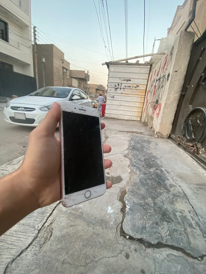 سلام عليكم
ايفون 7 بلاس لجهاز نظيف ما مفتوح مثل ما موضح ب صوره فقط هاي الفطور ب شاشه ذاكرة 32 بطارية خدمة 71 اصلية لجهاز بلادي كلشي بي شغال 
سعرة 65 وبي مجال
مكان حي جهاد
*********** واتساب فقط
