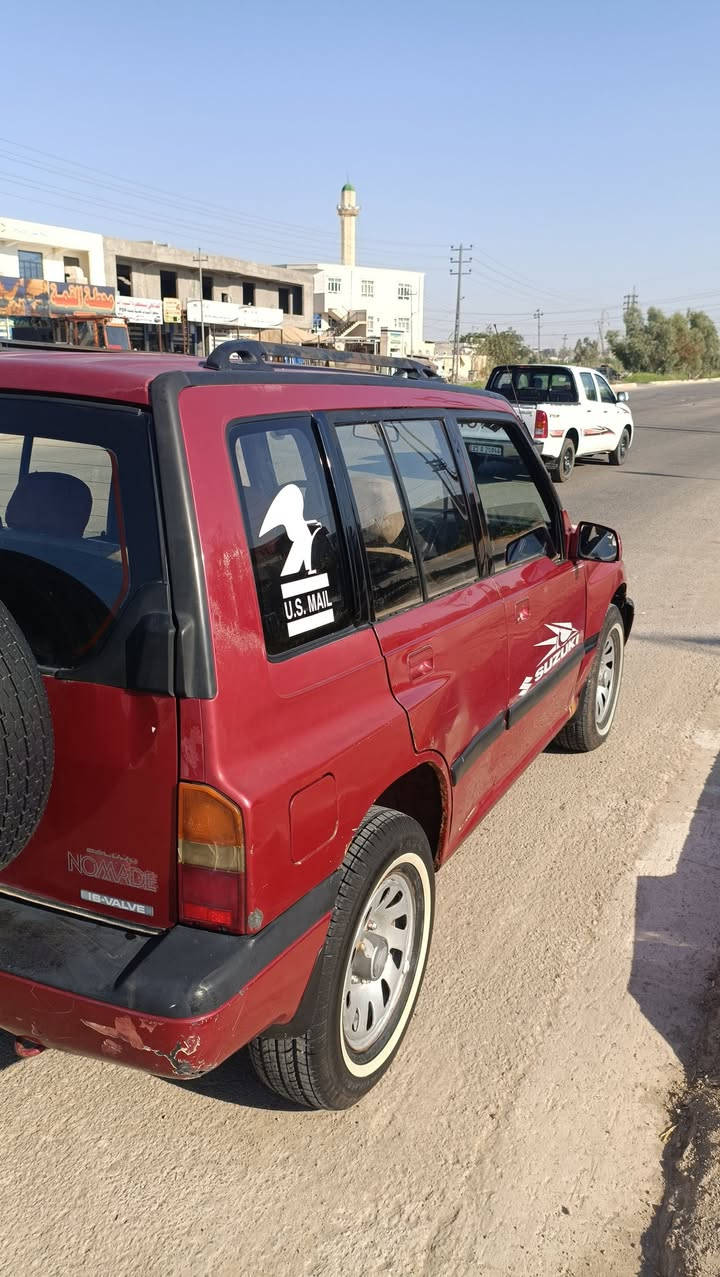 سلام عليكم للبيع فقط مكانهة ديالى موديل 92 كلشي موضحة بالفيديو كير محرك خير من الله بسمي تحويل ثانيوم السعر 35بيهة مجال ***********
