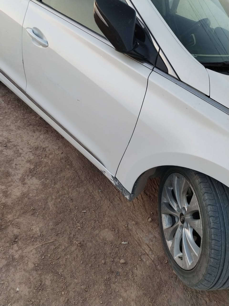 سلام عليكم ازيره للبيع مديل ٢٠١٤ السياره بيه جاملغ امامي مبدل بدون دواخل وبيه جاملغ خلفي صبغ بدون دواخل وبيه باردات السعر ٩٥ العنوان النجف الاستفسار *********** وليس تعليق
