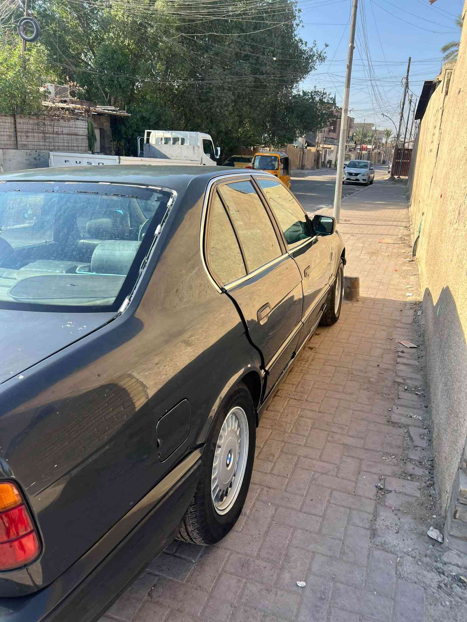 سلام عليكم
بيم520
كير عادي 
تبريد ثلاج  
سياره  جاهزه ترايك من زاخو للبصره
 
للبيع مستعجل ٥٣
***********
