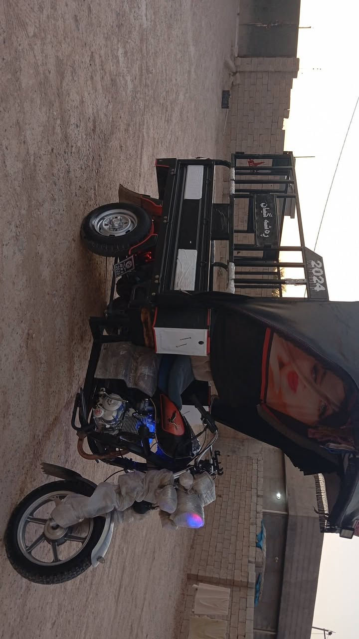 سلام عليكم رقم *********** ستوتة ام طير  موديل 24📦 اوراق كامله ؤبليته بيهه كهربائيات كله شقاله اشاير بكلايتات دشبؤل سلف نشرات لايت زنون تخم تايرات جديد محجر جادر كله جديد برقي ما بيه نقص بعدهه زيرؤ شخط ما بيهه مكاني ديالى حمرين سعر خاص خابرني ؤتدلل 📞💯💙💯💙
