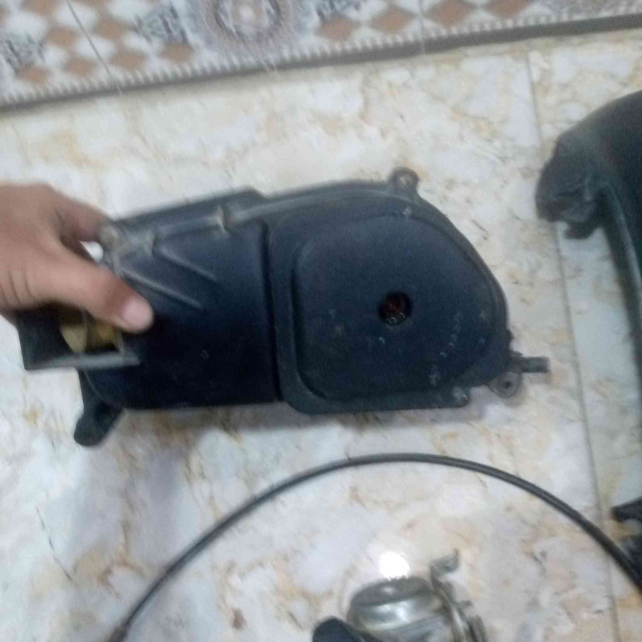 السلام عليكم غراض تفصيخ مال ماكس كابريته مال تفصيخ هيه والشوته كامله وسيم بانزين وليده مالته واقيه مال طين سعرهن 30 قفل سعرهن بسعر  فقط كابريته تفصيخ العنوان نجف حي العسكري علا الماسنجر ماموجود فقط اتصال او وتساب توصيل ماعندي ***********
