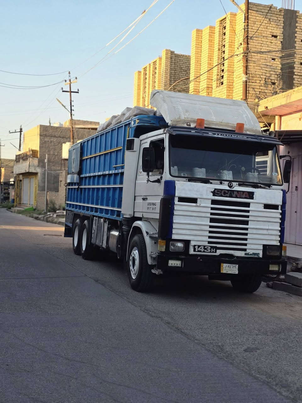 سكانيه للبيع 112ونص جديده  كير 5/5تخم تاير  سنويه لل 2027 بدي جديد سياره خير من الله ***********
