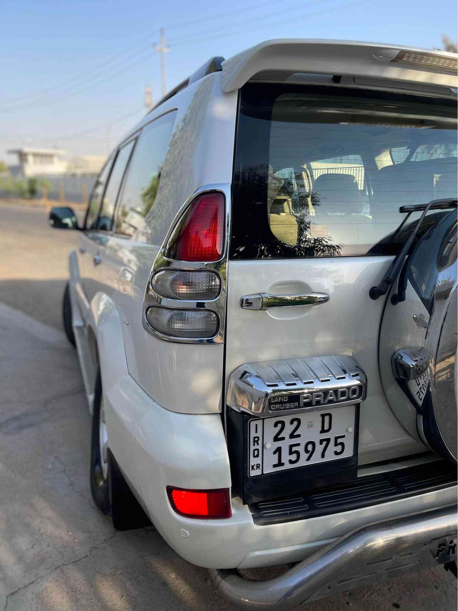 تۆیۆتا پڕادۆ ٢٠٠٨ 
سەیارەکە نمونە لە جوانیە
سەیارەکە بێ بۆیاغە بەس سندوقی بە بیلادی گۆڕایە
سەیارەکە یەک دەست بووە 
٢٠٠ هەزار ڕۆیشتیە
چوار پستنە 
سەیارەکە ماشااللە زۆر پاکە و نوێیە
گێڕ مەکینە تەبرید ئەکسل تحویل غەڕامە بەشەرتە
سعر ١٥٨ وەرەقە و مەجالەکی برایانەی تێدایە
*********** واتسئاپ أربيل, العراق
