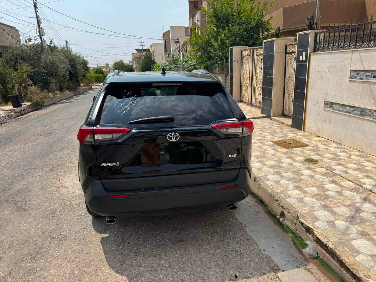 راف 4
موديل 2023
مواصفات XLE بنزين فقط
سعر 228 ورقة 
ويرهم مقدمة
160
والباقي تقسيط 5 ورقة
بصمة
سلايت
صندوق كهربائي
بجم كبس
شرط بدون شاصي
بدون دواخل و لغود
جاملغ صبغ دبي
قباغ صندوق امريكي
سياره رقم دهوك بأسمي
شرط التحويل والوكالة
سيارة دينار مصرف ما بي
رقم شاصي موجود بالمنشور
واتساب ***********
