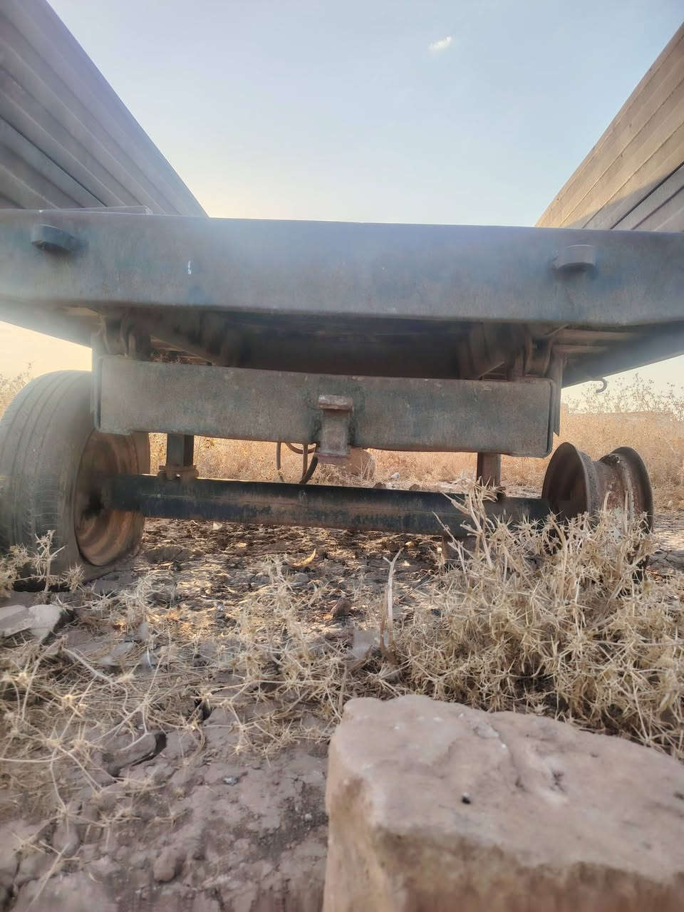 السلام عليكم
موجود دسك 12 و عربانه الاستفسار عالخاص
او الرقم***********
