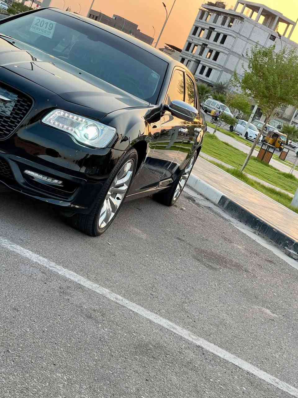 ياالله ،،اوباما موديل 2019 ..حاويه بدون كص ..ادوات ..ادوات ..دخول جديد ..سياره جديده وجاهزه من كلشي .كير محرك بلكارتون ..ماشيه 160 محرك 6 سلندر 3600 كفاله من الكص.. والسرقه ..والعشائر ..متؤمه طبق لاصل كل اليبلات شغل درجه اولى ..دك حاسبه وين متريد ..مكان بصره ..السعر 95 بيها مجال قليل *********** بيع فقط بدون مراوس
