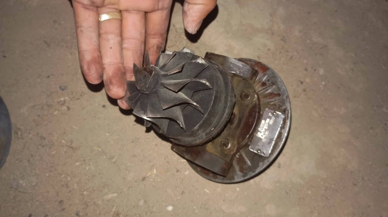 السلام عليكم ورحمه الله وبركاته سوبر فيات 130جديد بمعنى الكلمه مال شركه شرط الشغل الاستفسار علئ الرقم ***********
