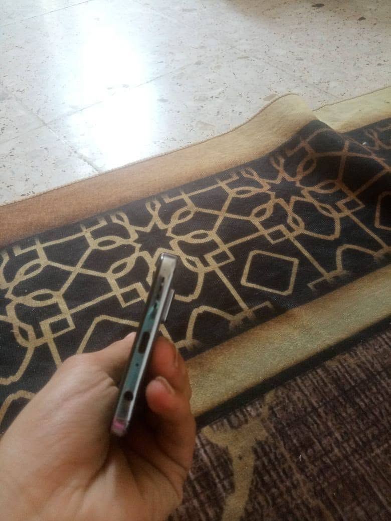 السلام عليكم جهاز انفنكس جهاز نظيف جهاز نظيف ما ابي اي خلل بس سماعه جوه واقفه م مرات تشتغل سماعه جوه وبي فطر بالشاشه ذاكره 256 رقم 8 نظيف قوي بالالعاب لا يصفن ولا هاي ولا يقطع بالشاشه العنوان بغداد رقمي *********** قفل بدون عمله 75,000 قفل

