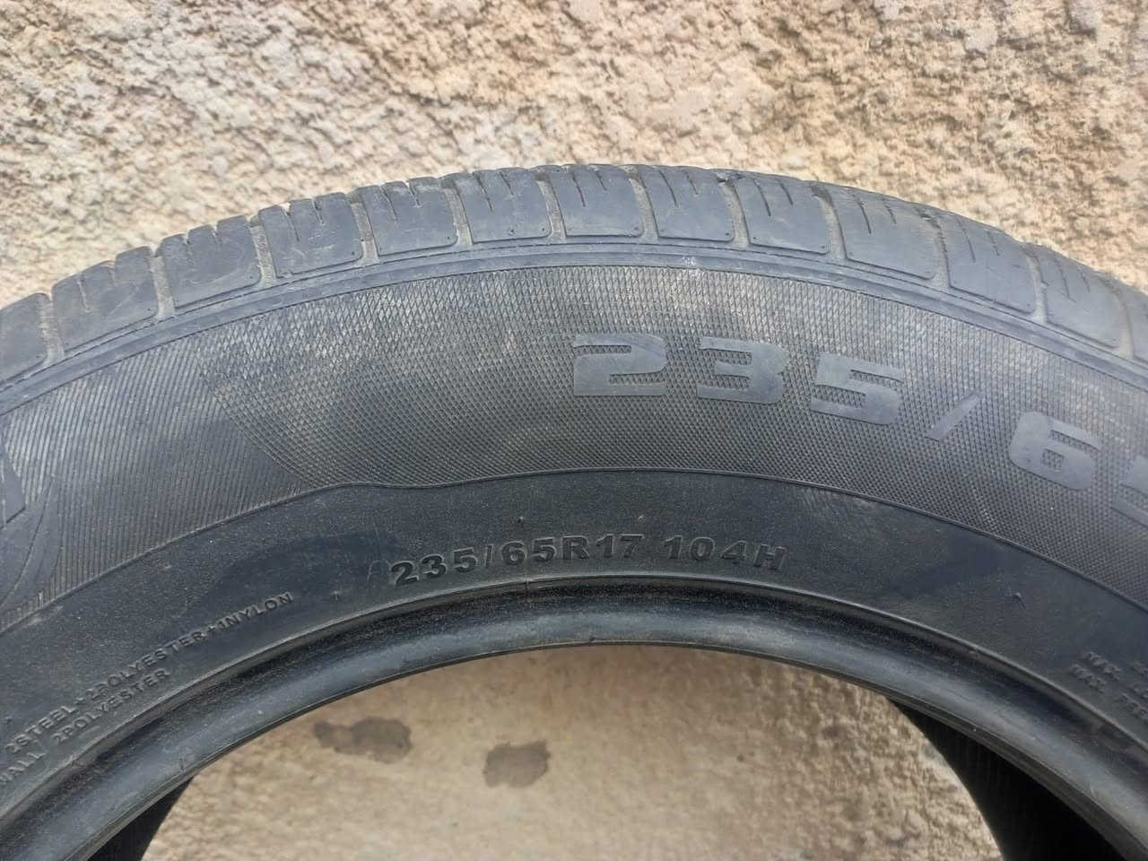 205/65 R15   CHINA
215/65 R16   JABAN
215/65 R16    CHINA
215/55 R17    SPAIN
235/65 R17    CHINA إطارات مستعمله للبيع مكاني الديوانيه ***********
