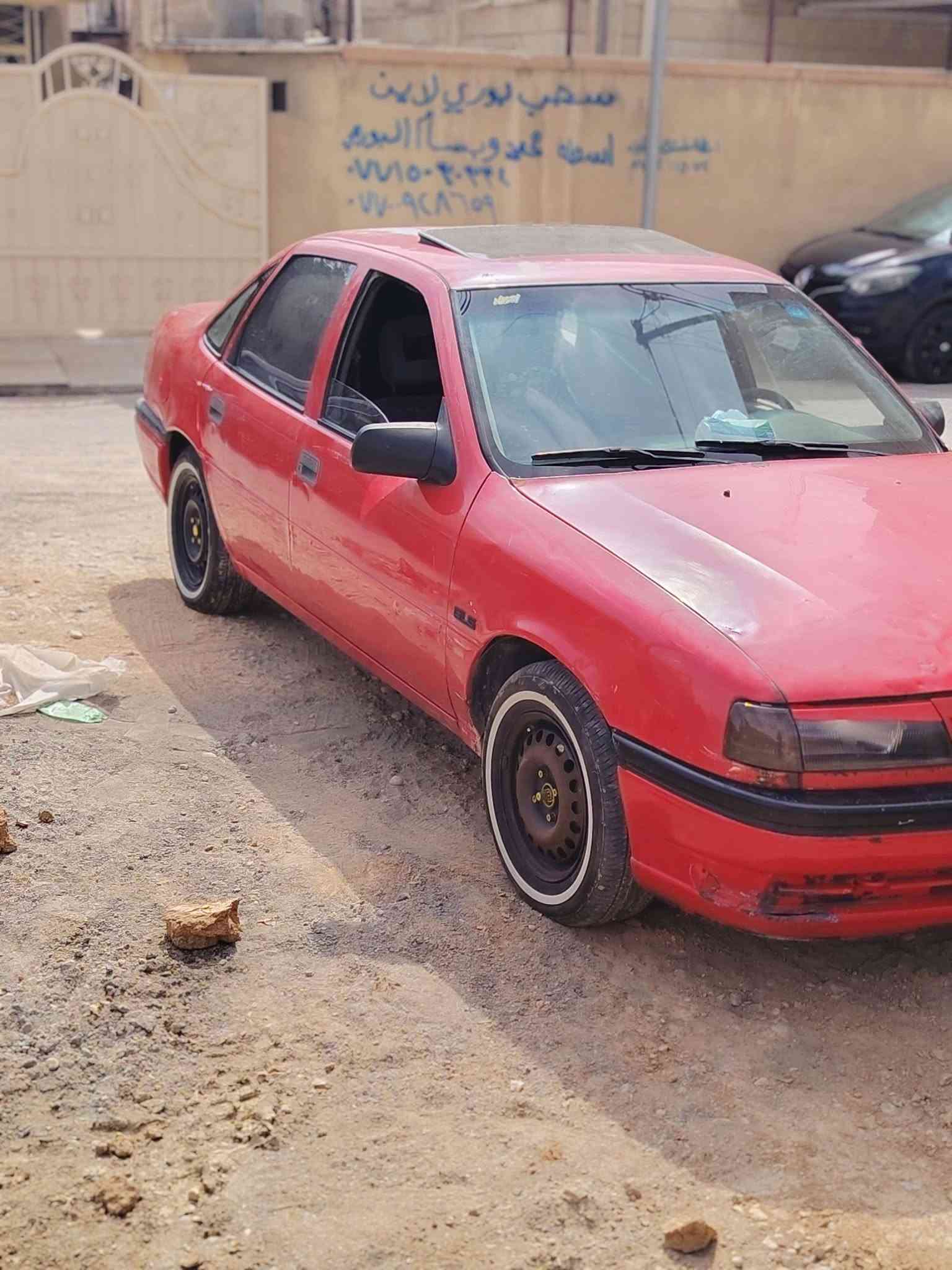 سلام عليكم أوبل فكترا 18 موديل 90سعر , 35 سياره باسمنه بطاقه بنزين بيها ***********

