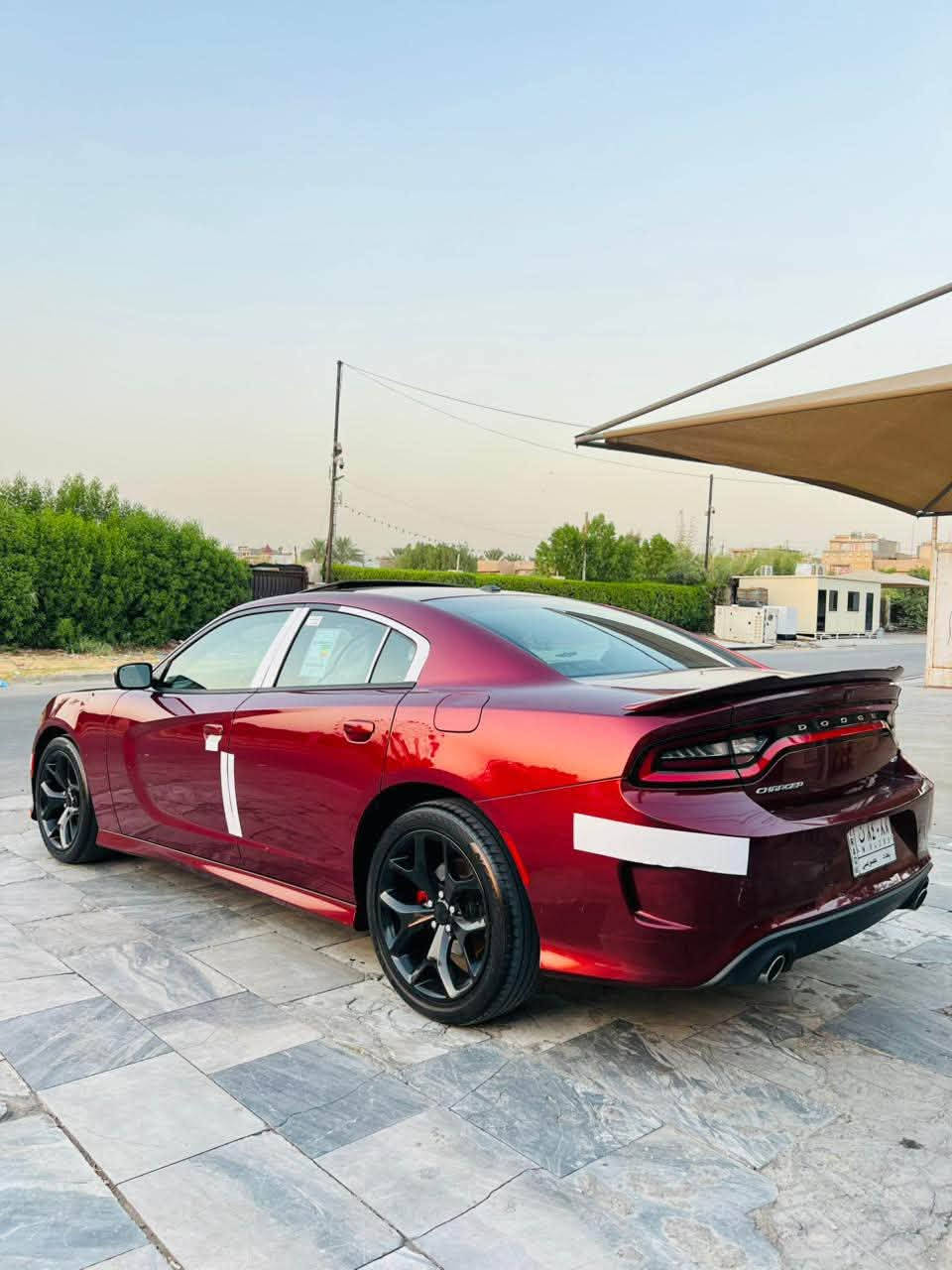 دوج جارجر  SUPER TRACK PAK / GT.
الموديل : 2019 . (خليجي) .
المحرك : V6 . 3.6L .
العداد : 67mi 
لون كرزي 🍒 

المواصفات : -

فتحة سقف سلايد . 
كت SRT بلادي 
بصمه 
كشنات جلد 
كشن كهرباء 
LED لايت . 
كير شفتر بالستيرن . 
شاشة 8.4 انج
 اوپشنات ال SRT .
 كاميرا دوارة.
 حساسات خلفية .
 ويل قياس 20 أنج كاربون . 
تشغيل عن بعد .
 مقاعد سبورت جلد .
جناح خلفي .
CAR PLAY .
وبعد بيها مواصفات 
السياره كفاله من الصبغ 
بيه بارد شبر بل باب وإصبعين بل جاملغ خلفي وسونار منزل بل صور 

مكان السياره بغداد حي الجامعه 
السعر 237$ وبيه مجال
*********** ☎️
