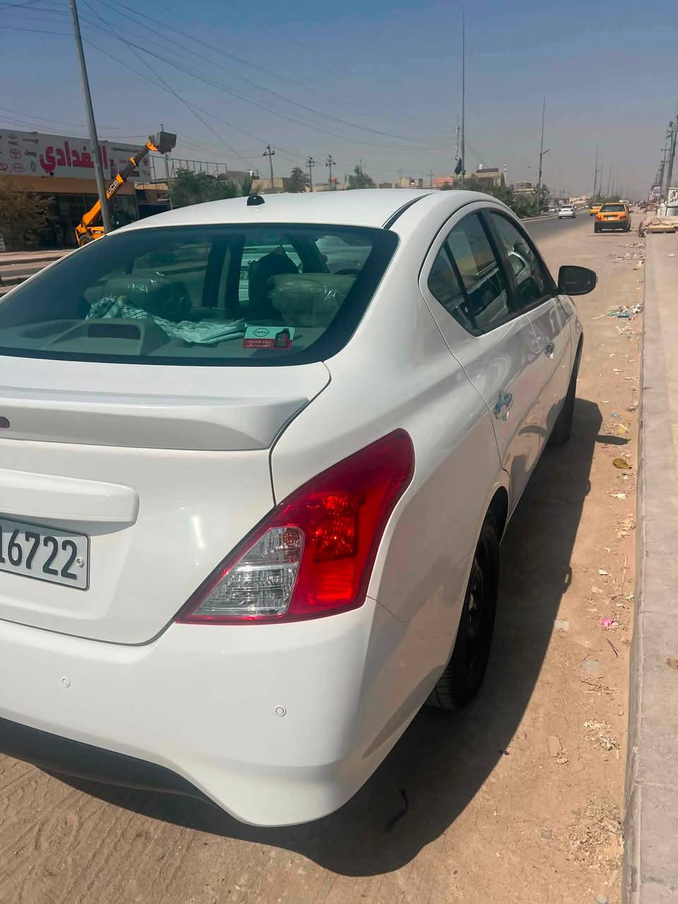 نيسان صني
موديل 25
ماشيه 25
كفاله عامه السياره وجديده 
السعر 123
رقم الهاتف /***********
