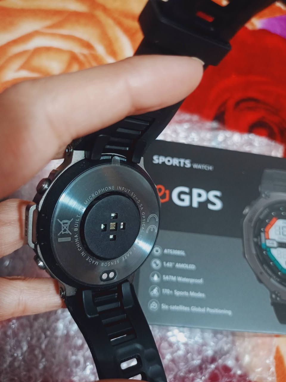شاشة أموليد 1.43إنچ • GPS مزدوج • ١٧٠ وضع رياضي