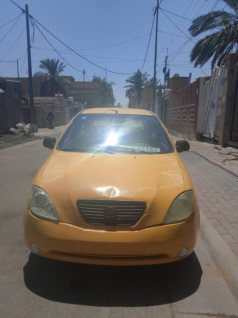 سياره طيبه موديل 201خاظعه للتحويل مصفره ماناقصه شي كهربائي جديده عنوان كربلاء حدادية كامله تخم جديده دوشمه جديده تبريد شغاله بيهه طخه بجاملغ الأيسر ومبدلينه السعر ثلاثه وثلاثين رقم الجوال ***********
