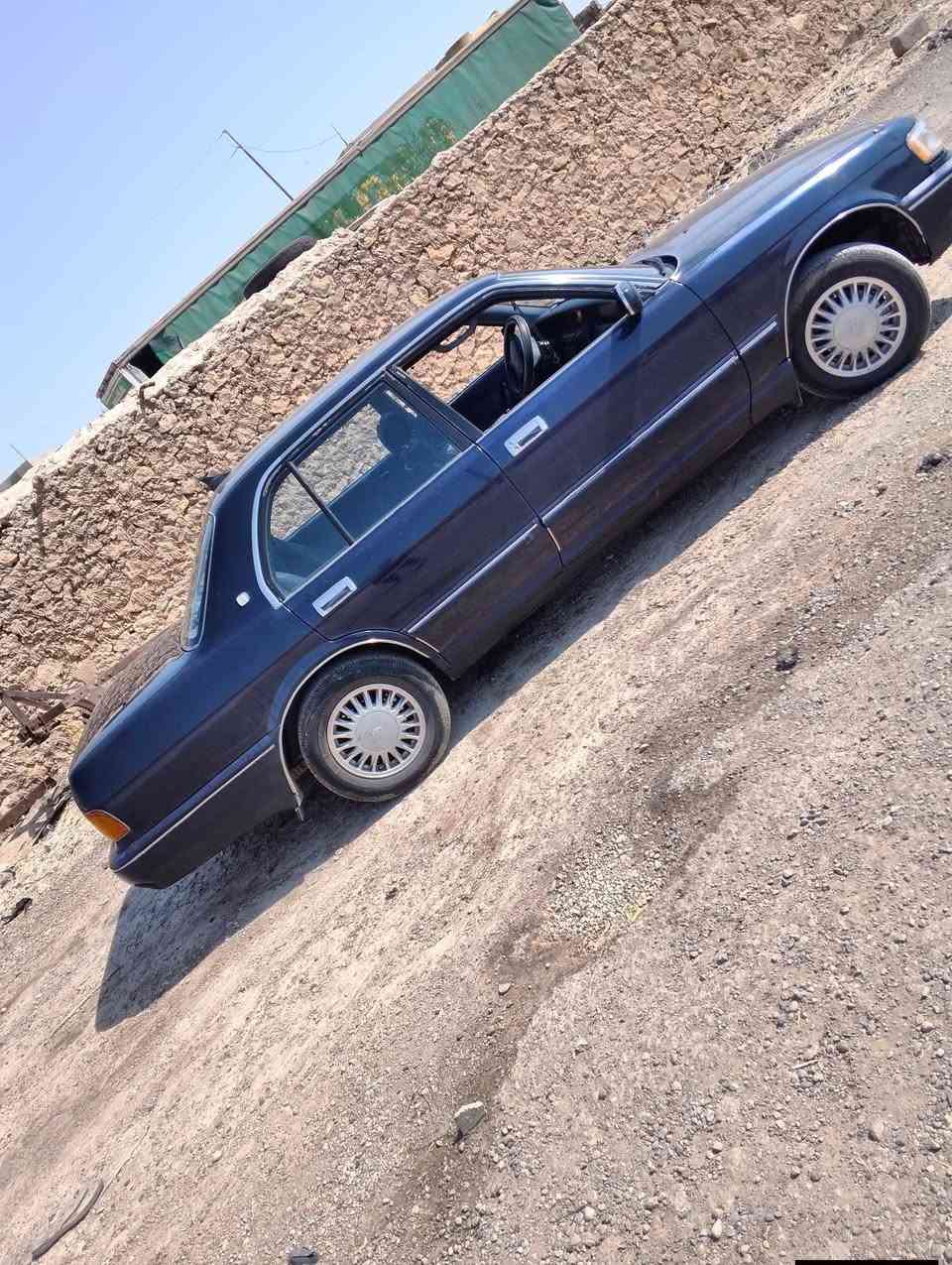 ارنب موديل 94وضع شركه تبريد شغال محرك 3000 صاحبها الشرعي اني. سنويه لل 2029سعر 75بيها مجال التواصل ‏‪***********‬‏. ***********

