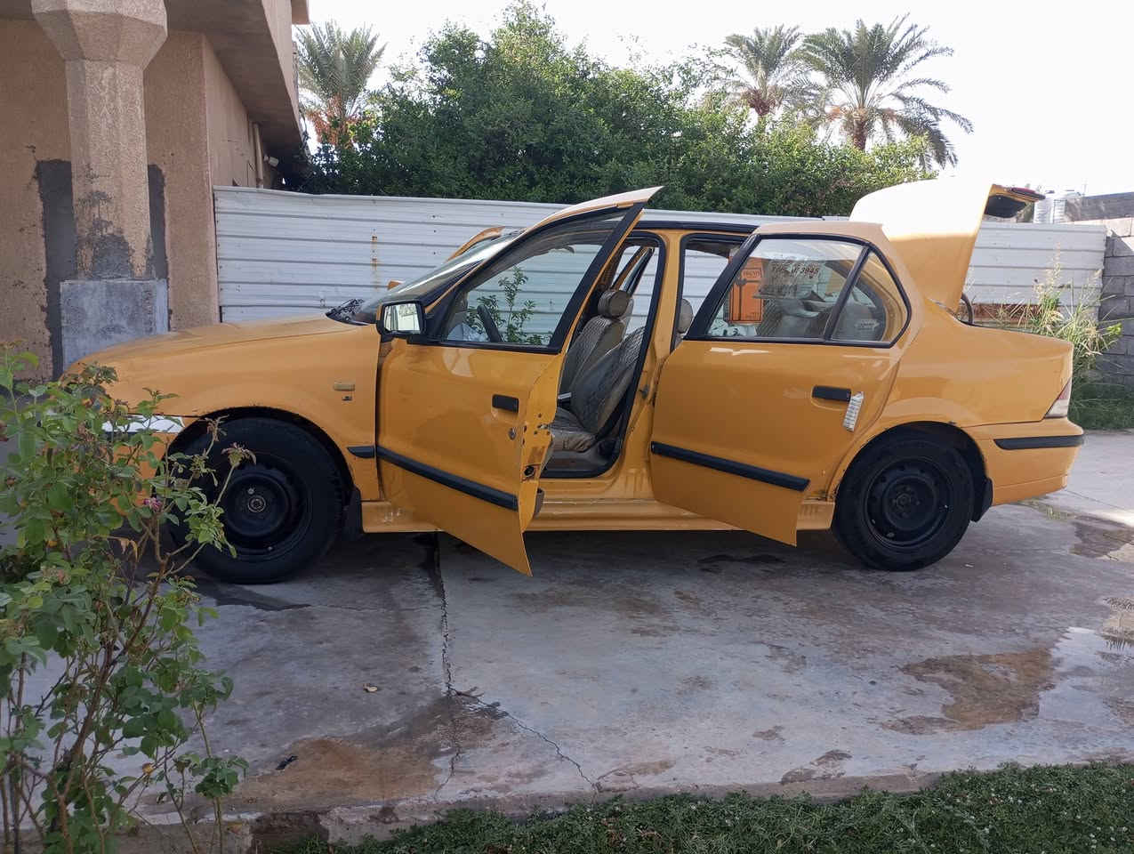 سمند للبيع كير محرك تبريد تخم تاير كفالة ضربة وضحة بل صورة ضربة خفيفة سيارة ربع ماتصرف عليها كلشي بيها شغال سيارة مداور مباشر مستمسكات شرعي هم موجودة بوجهك تحجز إني مكلف بل نشر لا طب خاص ***********
