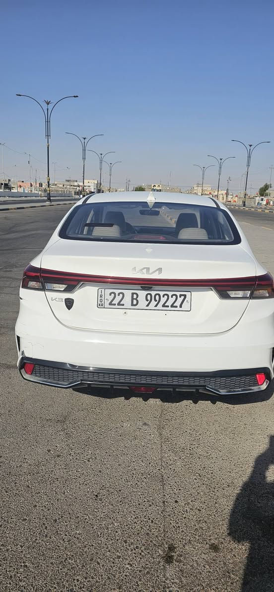 K3مديل ٢٢ فول مواصفات 
الضرر فقط ضاهري الموضح بالصورة والباقي كله كفالة ***********

السعر١٢٥ قفل

