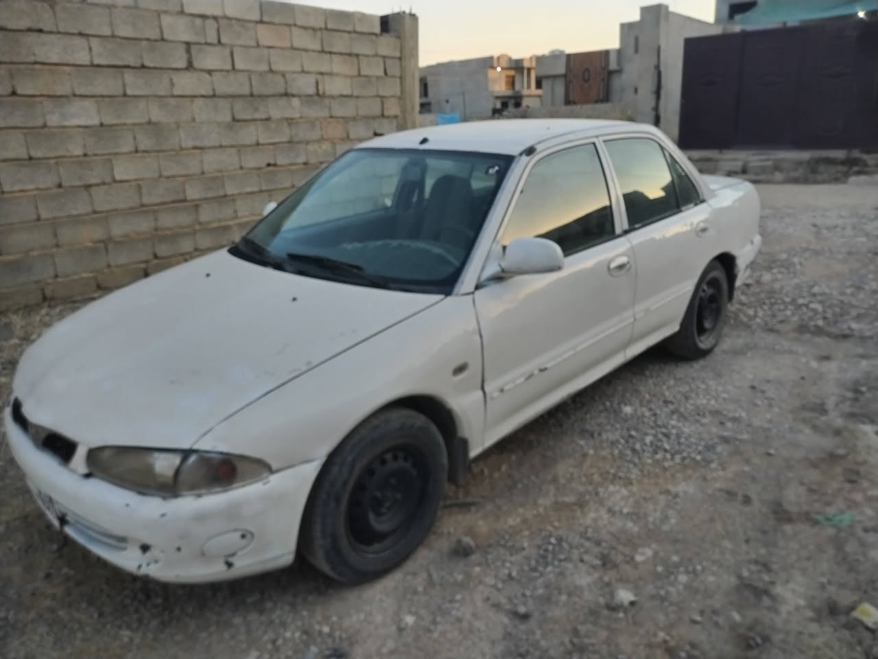 السلام عليكم بروتون للبيع السعر ٢٠ وبيه مجال حره موديل ٢٠٠٢ رقم بغداد الاستفسار على هاذا الرقم *********** مكلف بلنشر

