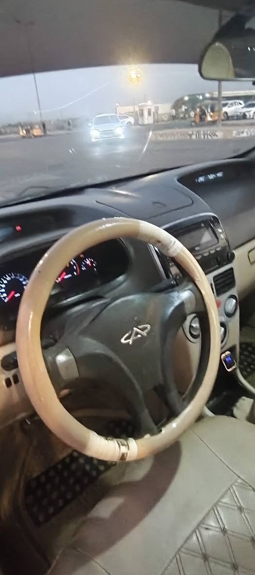 السيارة بأسمي مشروع وطني رقمها بغداد
محرك وكير مكفول  محركها بساتم سيفيا يعني ميعوج ولفات.. تبريد ثلج  

سيارة جاهزة شغاله كلها من كهربائيات وجام 
تخم قوايش جديد ورولات وعنبار كلج جديد
زوج تايرات امامي جدد باتري جديد سلف جديد  ومشتري تخم سماعات اصلي شادهن  يعني كاملة بس عندي طخه بسيطه بالدوسه مصورها وي الصور تنزل من سعرها 

 سعرها 24 ورقه

مكاني بغداد جسر ديالى

***********
