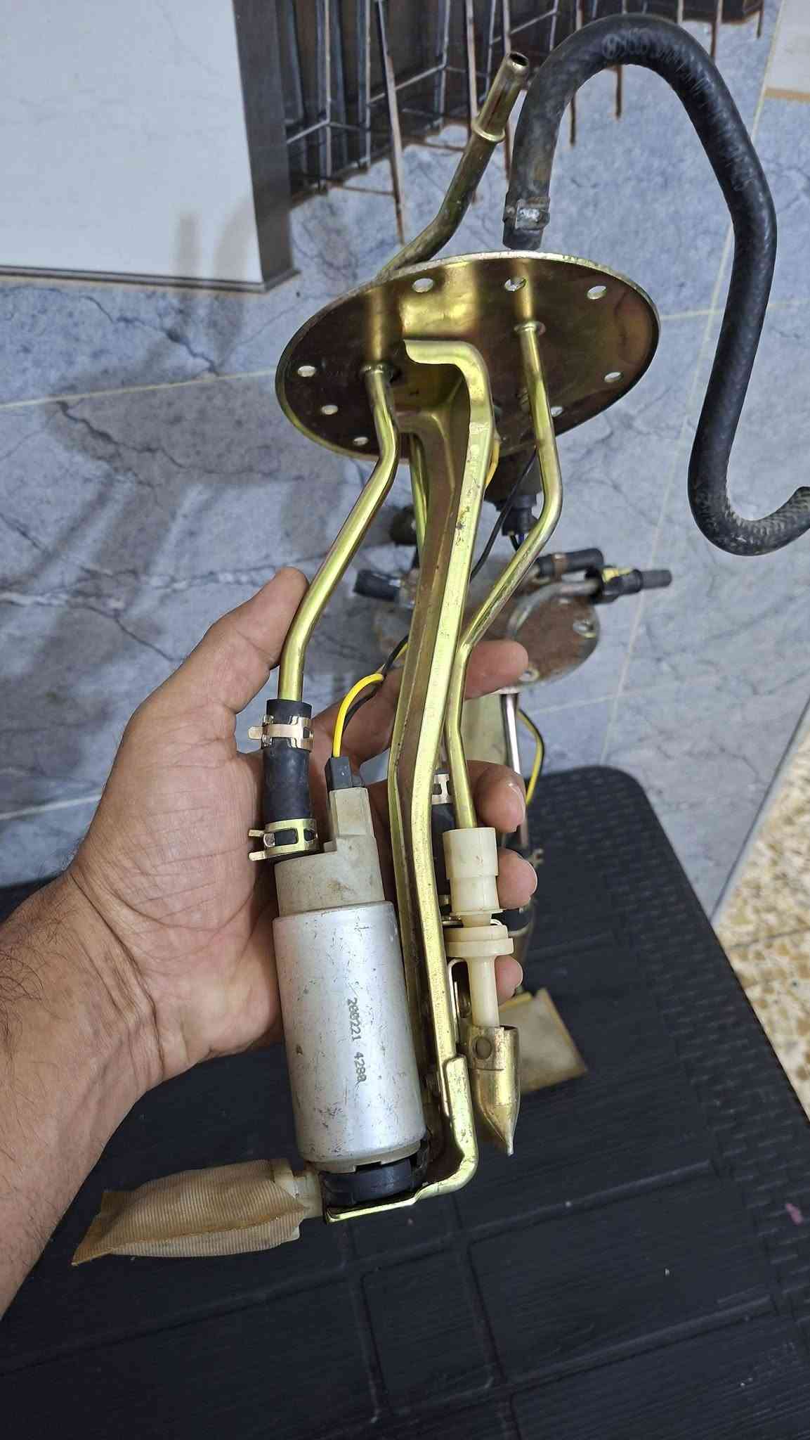 عبوات مال كصه غير سوناته منغولي  مستخدمه وارد ابيع ابوات مالي علاقه اخاف يطلع الفيت بم تعبان ضعيف مااعرف مكاني بغداد البلديات *********** الزوج
