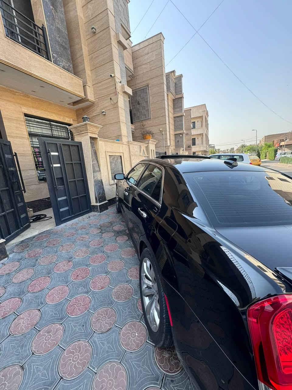 السلام عليكم اوباما 2019 وارد كندي
دخول جديد صار شهر من دخلت وبسمي السياره اني ابصملك 
فول مواصفات عدا الرادارات

ممشى السياره 150 ميل 
حادثها جاملغ صفحة اليمنه فقط ومبدل اصلي نفس اللون بدون دواخل ولا ارباك موجوده صور الحادث والسونار

السعر 205 وبيها مجال بسيط

مكاني بغداد 
للاستفسار ***********
