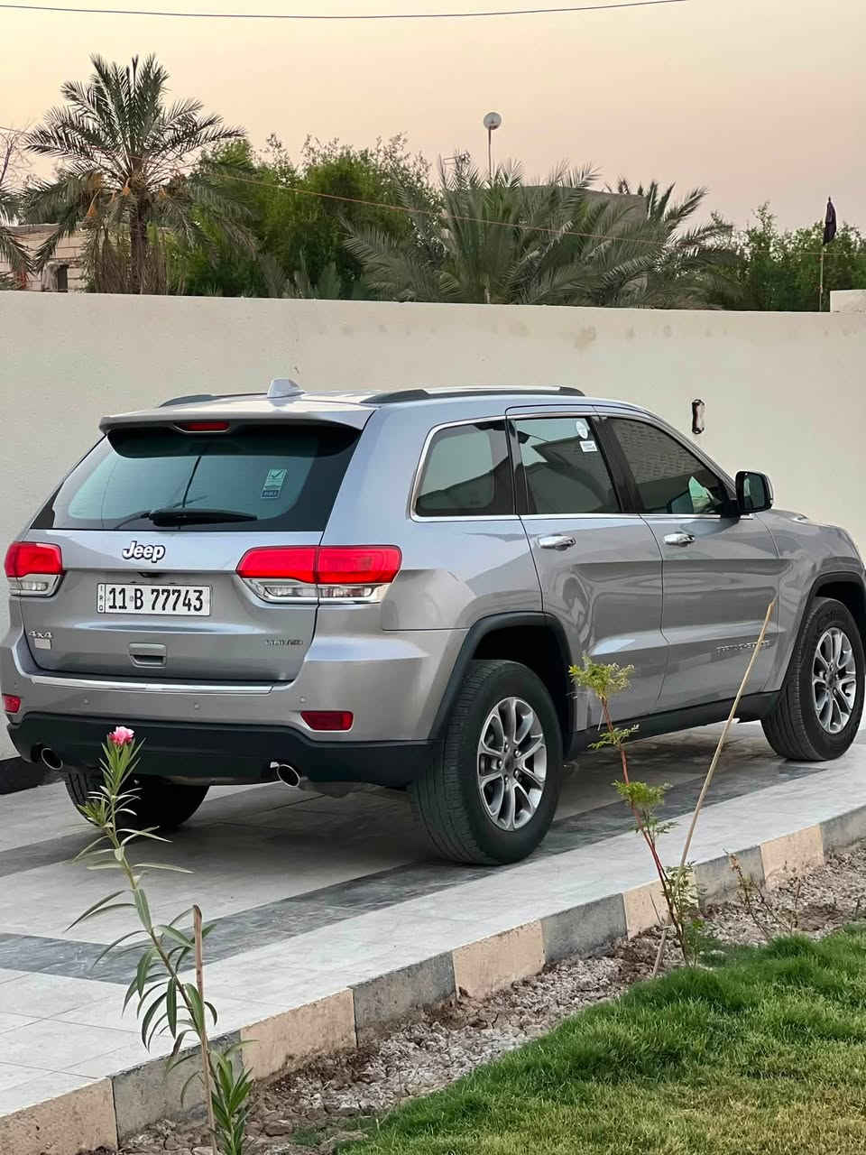 ￼￼￼￼￼￼￼
📍ذي قار
جيب  خليجي موديل ٢٠١٤ كفالة عامة
السيارة كارتووون لاتقارن بالسيارات الماشية هواي 
محرك ٦ سلندر 
ماشية 60 ميل حقيقي 
دبل فتحة 
دواخل عسلي 
جنطة كهرباء 
تبريد امامي وخلفي 
سلايد روف
مانع انزلاق 
بصمة تشغيل وابواب
كشنات امامي كهرباء
شفتات استيرن
المري قلاب 
تشغيل عن بعد
زراك لايت
لايت لد وزنون
هوك امامي ٢ 
حساس خلفي 
كامرة خلفية
لدات امامي وخلفي
رقم بغداد دولي الجديد
للاستفسار اكثر الاتصال ‭***********‬
