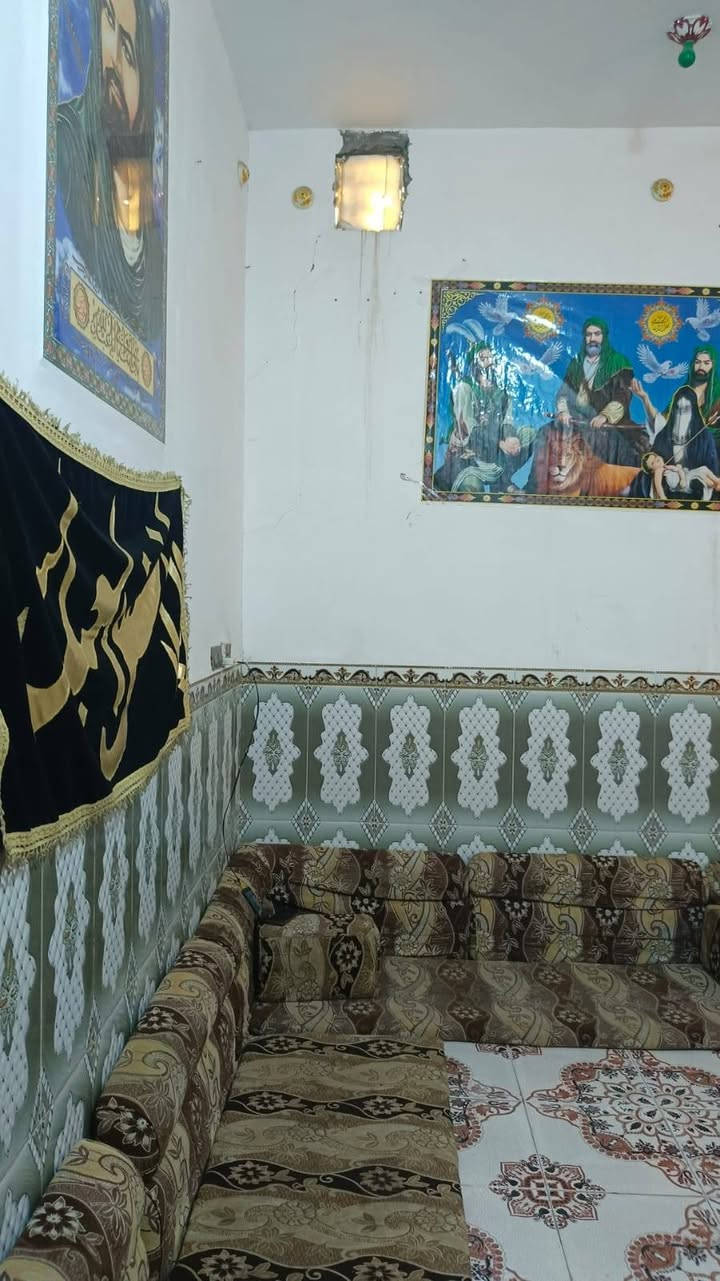 بيت للبيع • قرب مطعم العزائم • ٢٠٠م