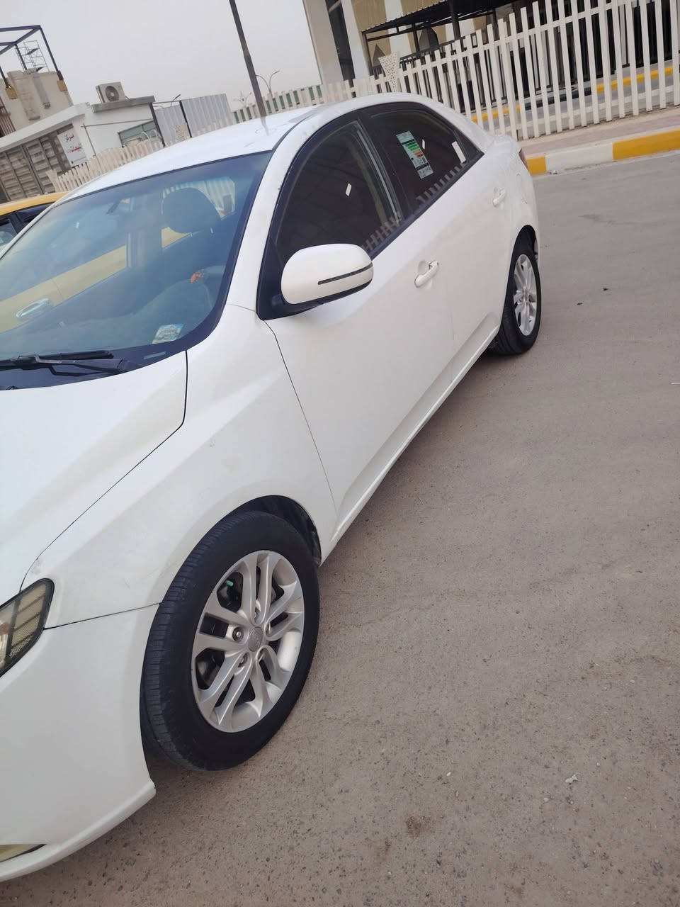 سيراتو خليجي 2011 كفالة من الضربة ماعدا بارد جاملغ امامي الأيمن السعر٨٥ وبيها مجال قليل والشراي يتصل *********** مكاني ناصرية
