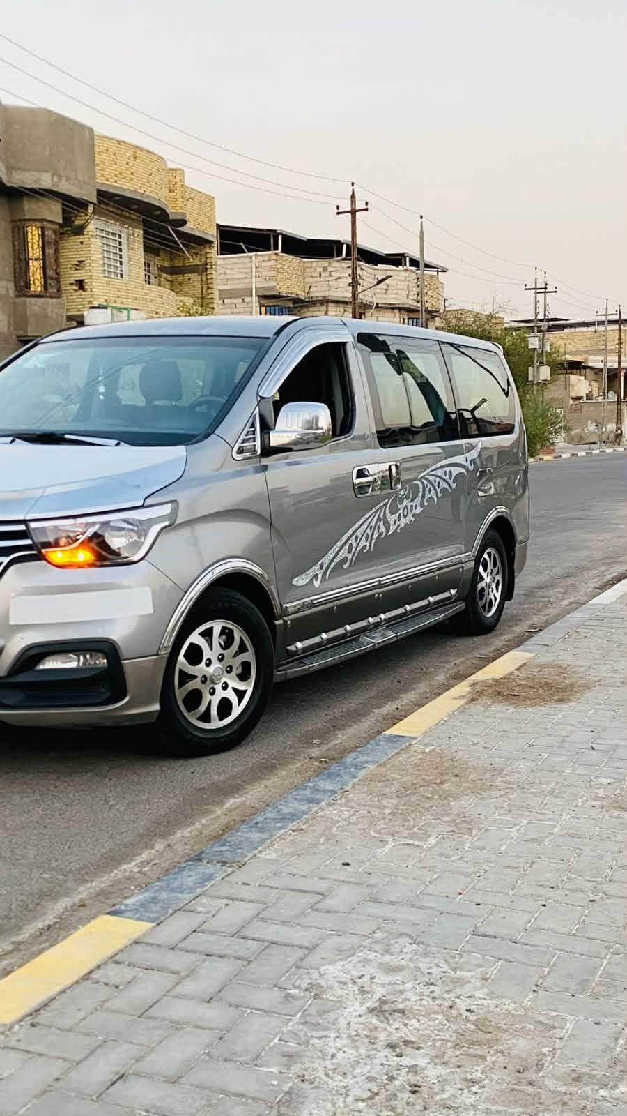 للبيع او المراوس حسب القناعه والتفاصيل داخل المنشور

نص مكتوب في الصور:
- منشور ابو سيف
- سلام عليكم
- ستارบكس للبيع او المراوس بسياره زغيره
- موديل اصل 2015 ومحدث 2022 بصره تحويل
- مكينه مجول بلاد لاتنقيص ولا تبخير حداديه جديده
- مامشتغله بخط ماكفوله من الصبغ محدثه 2022
- سياره جاهزه من كلشي
- السعر 200$ مجال قليل
- ت ***********
- بصره حي الجامعه خلف المعارض