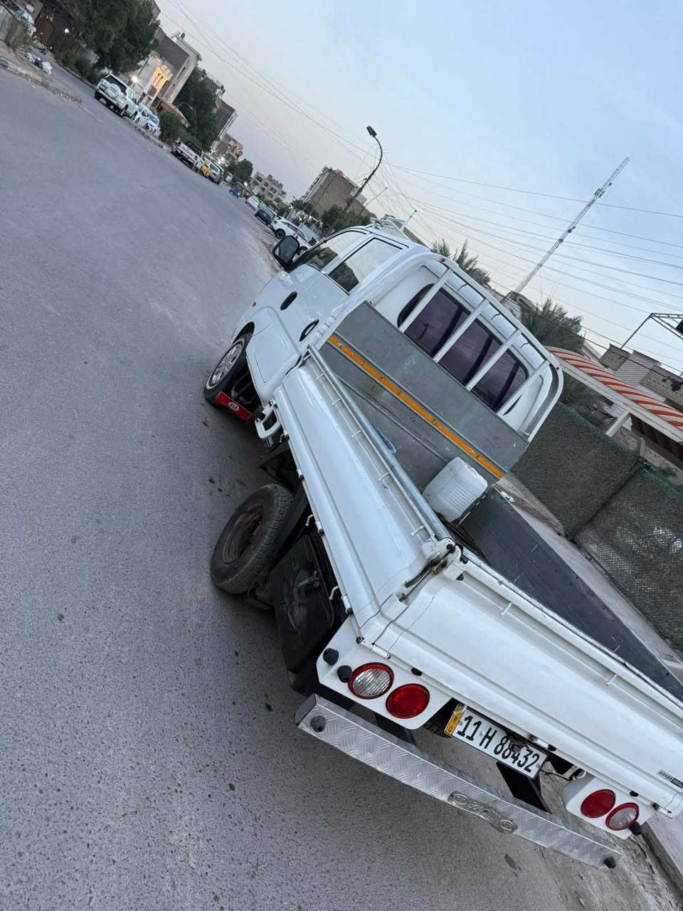 شاحنة • للبيع • بدون تفاصيل