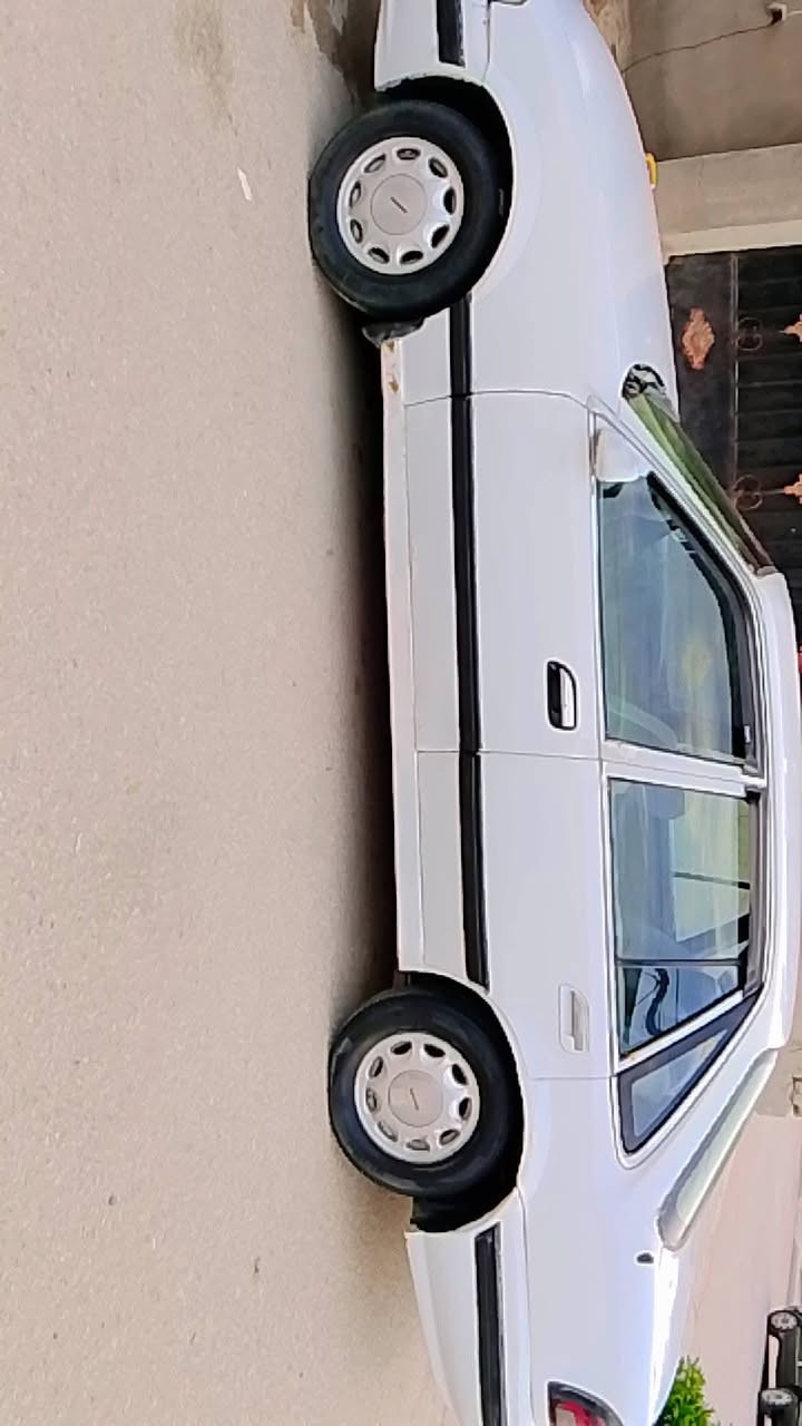 سلام عليكم سياره اللبيع سياره خير من الله موديل 95كير ومكينه خير من الله مكانه بابل سعره 28وبيه مجال اشراي يشلع عيوني ***********
