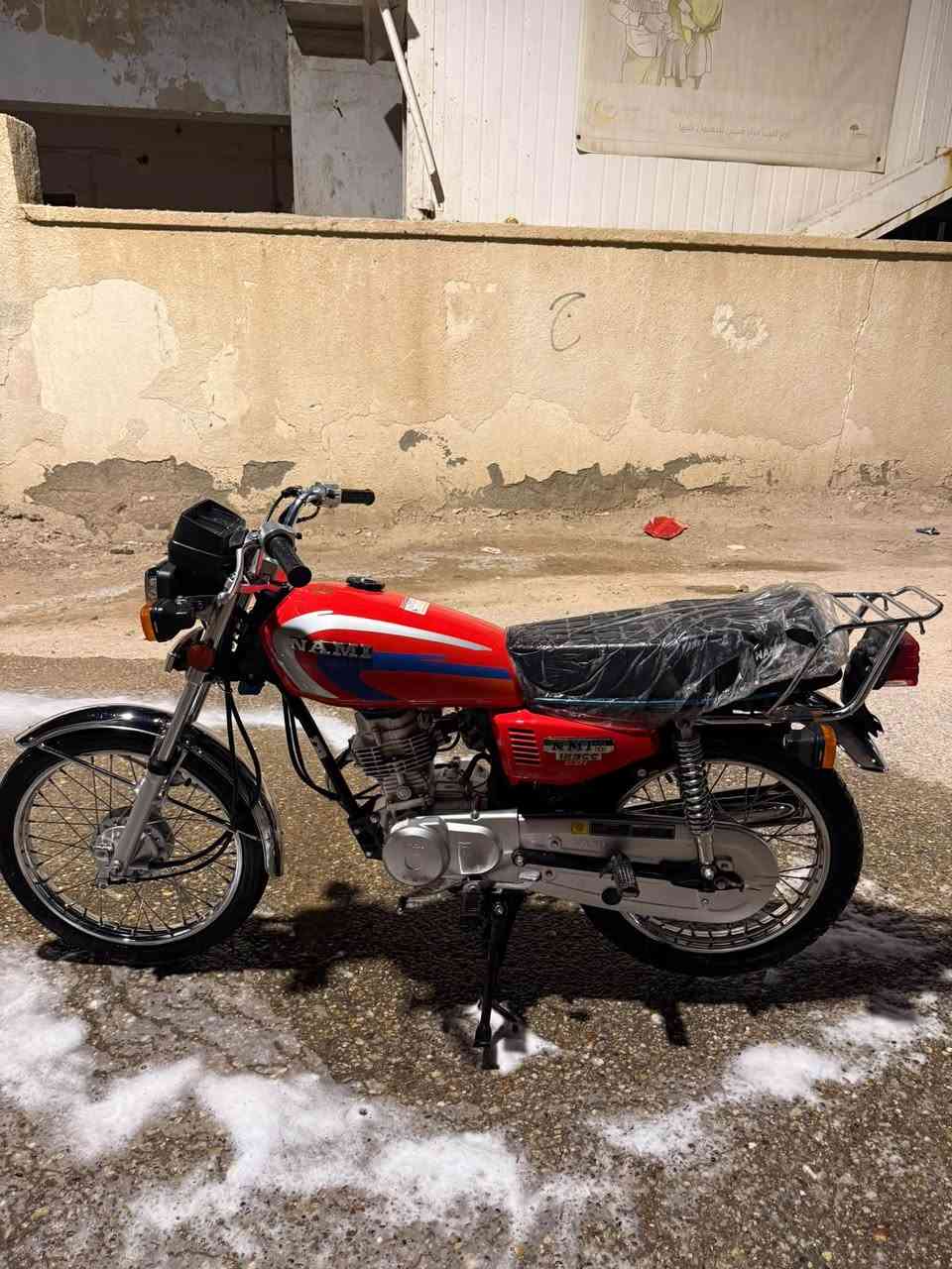 سلام عليكم دراجة نامة شلامجة رقم سنوية بسمي تحويل ثاني يوم موديل 2023 طالعه بل 2025 بلاد مو تعمير دراجة جديد مال جناي ما عوزها شي مكينه ما مفتوحه حته ما مفيلسه شوفت عينك النظافة السعر مليونين و150 وبيها مجال للشراي مكاني ابي الخصيب مهيجران قرب حسينية داوود العاشور للاستفسار ***********
