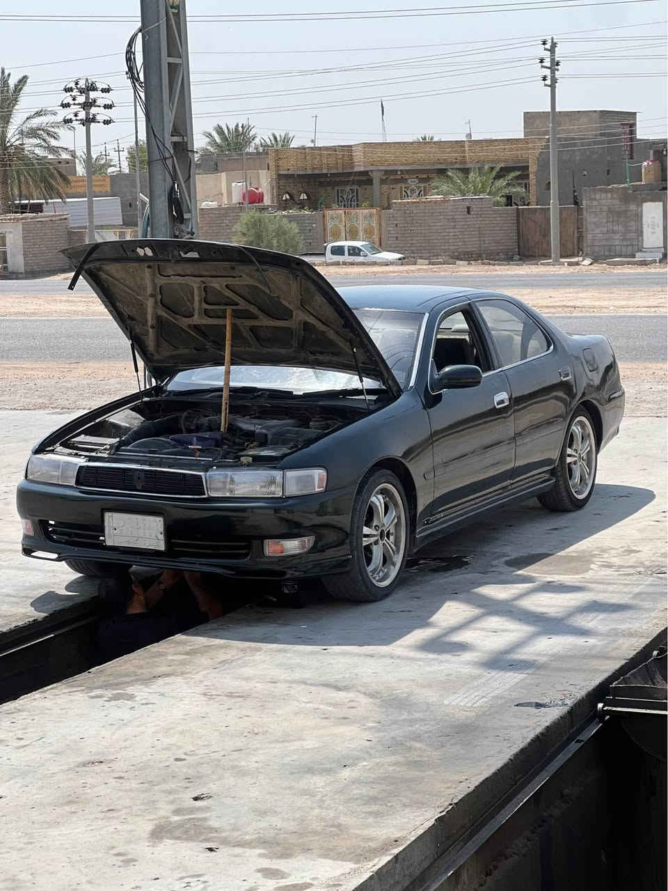 كرسته مديل 91 تعمير جديد سياره كفاله من اصوليات بس بيها ضربه ابيعها عل ضربتها مكينه 3000 كزوز رياضي دبل رياضي تان الاصلي ويل رياضي تاير جديد سياره نقصها تصليح الضربه وتبريد ولباقي كله جاهز تجي وتشوف مكاني بصره قرنه وسعرها 60 وبيها مجال قليل رقم *********** القرنة, البصرة
