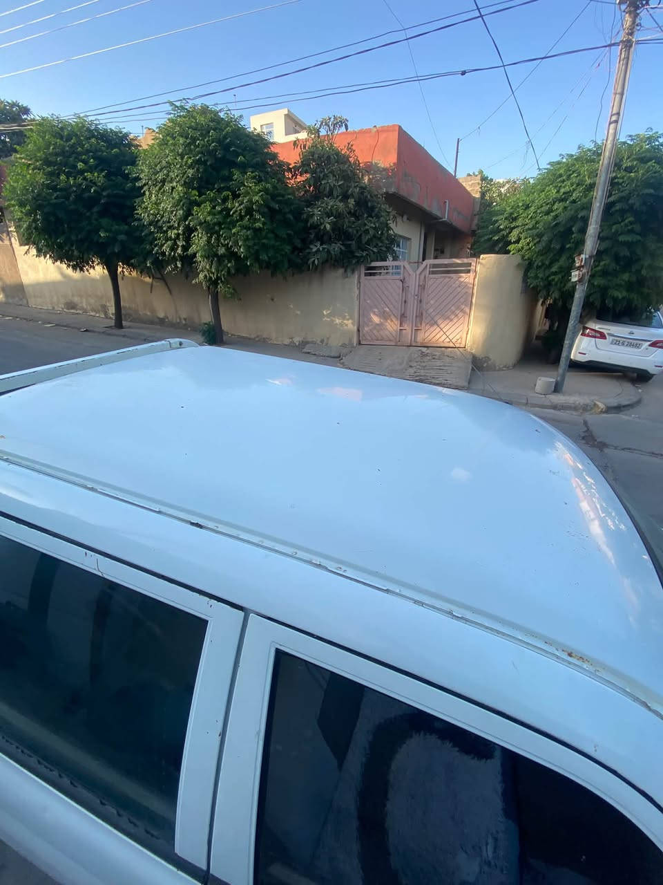 مستەر بۆشی بۆفرۆشتن مۆدێل ٢٠٠٣ ئاڕم سلێمانی بەشەرتی گێڕومەکینە سەیارەکە توندوتۆڵەسەیارەکە بۆیاخی نیە بەس ئەو لێدراوەی لای سایەقی هەیەو تەواو بەشەرت سەیارەکە ئاڕم سلێمانی پاکوخاوێنە سعرەکەشی ٥٥ گەڵاو مەعامەلەیەکی برایانە ژمارەی خاوەنی*********** ئاسیا ***********کۆڕەک
