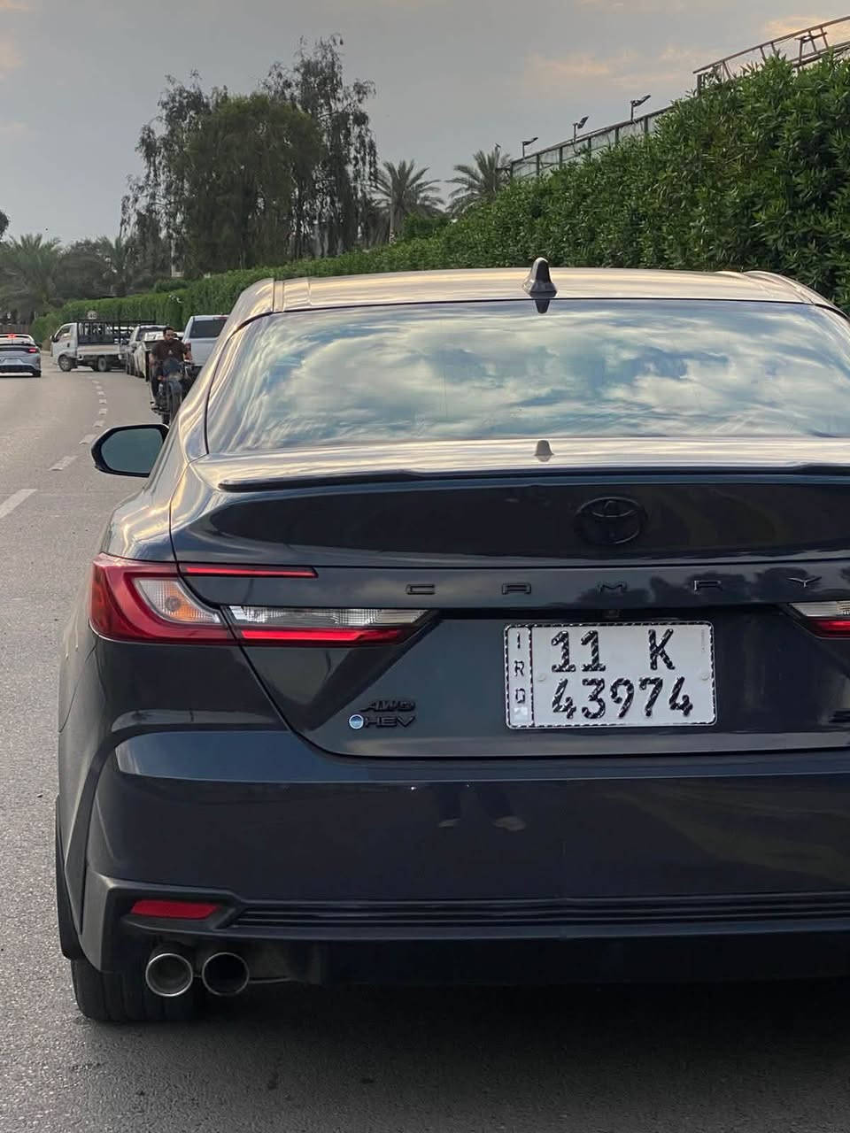 بيع فقط بدون مراوس
كامري 2025 هايبرد 
مواصفات se 
محرك 2500 هايبرد 
شاحن وايرليس
بصمة
داخل جلد لونين
فووول رادارات
تحكم ستيرن جهتين
وباقي المواصفات معروفة

حادثها جاملغ وبنيد
بدون شواصي 
الشاصي كفالة علسونار حادثها بالصدر

سعرها 193 ورقه والشراي يدلل

مكانها بغداد اليرموك

للاستفسار ***********
