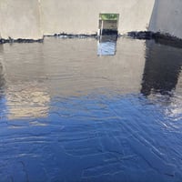 عزل سطوح • معالجة رطوبه • ماستك