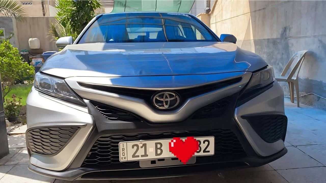 للبيع ✅✅
تويوتا كامري SE موديل 2022
✨ لون فضي لامع
✨ ممشى37 ألف فقط
🔹 شاشة كبيرة
🔹 Apple CarPlay & Android Auto
🔹 خرائط وإنترنت
🔹 كاميرا 360 درجة
🔹 Auto Hold
🔹 مقود كهربائي
🔹 شفتات خلف المقود
🔹 إشارات بالمرايا الجانبية
🔹 مقاعد جلد أبيض vip كهرباء
🔹 دركسون جلد بخياطة مميزة
🔹 تحديد مسار
🔹 نظام مانع تصادم
🔹 رادار أمامي
🔹 ABS
🔹 نظام مانع انزلاق
🔹 أوضاع قيادة (Normal - Eco - Sport)
🔹 GPS
🔹 مصابيح زينون عدسات عالي وواطي
⚙️ محرك 2500cc مرغوب ومكفول مع ناقل الحركة
📌 الملاحظة: سياره بيها بارد بالبونيد والبراكيت مبدل وطخه بلباب على وضع امريكا  سياره بدون صبغ بدون فتح وتبديل 
سيارة نظيفة جداً وجاهزة للفحص. ممشى امريكا 31 الف يعني 6000 ماشيه بغداد فقط
السعر : 190$ وبيها مجال للشراي للاستفسار الاتصال ***********

نص مكتوب في الصور:
- خدوش صبغ سمكرة تبديل الملك لفحص السيارات الحديثة بالأجهزة الحديثة الكشف عن أضرار السيارات التي تشمل: صبغ - معجون - سمكرة - تبديل نخلي كامل مسؤوليتنا بعد انتهاء تسليم التقرير اسم الزبون محمود رقم اللوحة 46482 الماركة توسان رقم التقرير SK260925-7856 النوع كامري سنة الصنع 2022 التاريخ 25/09/2026 الجانب الأيمن يوجد سمكره في المكان المحدد يوجد ضرر في البدنه و البركيت و تبديل الأمامي الجانب الأيسر يوجد سمكره في المكان المحدد يوجد ضرر في البدنه و البركيت و تبديل الأمامي الجانب الأمامي الجانب الخلفي ضرر في الباب الامامي ضرر في الباب الأمامي الجانب العلوي الملاحظات يوجد خدوش رصعات وتكحيل في الأجزه السياره أسفل السياره ضرر عواج في الدوس يوجد نكراش في الأجزه السياره لم يتم فحص البراغي و الابلاستك الحسبة ساحة وهران *********** ***********