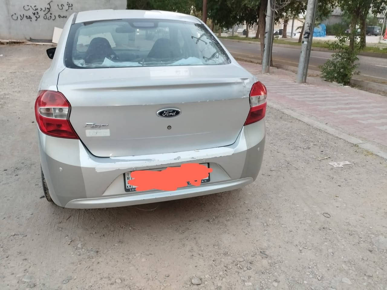 فۆرد فیگۆ زۆر تازەو جوان
 ماوەتەوە
تەنیا تەنیا 97 هەزار ڕۆشتووە
بەبێ سبوخە سەنەویشی تازەیە هەتا 2029
بەناوی خۆمانەوەیە لەنەفس دەقە ئەیکەین بەناوتەوا
بەشەرتی هەمووشتێک، تەقەو ڕەقەی نیە
بۆنرخ پەیوەندی بە خاوەنیوە بکەن
*********** كالار, السليمانية
