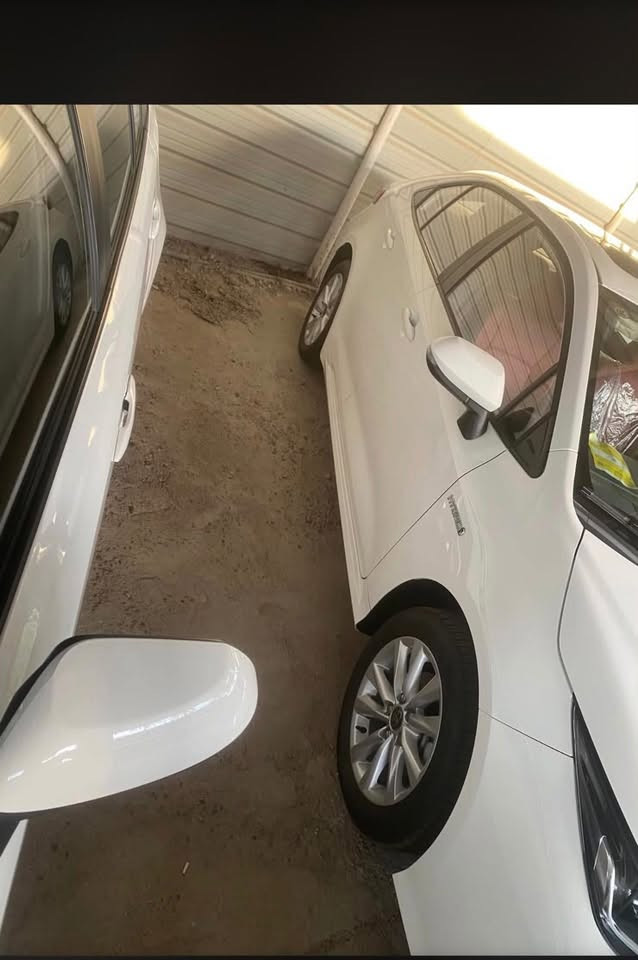 📍نوع السيارة:-تويوتا كورلا هايبرد شكل خليجي
📍موديل:-2024
📍محرك:- 1800
📍فتحه 
📍بصمه
📍داخل جلد لونين
📍كامره شاشه
📍تبريد قطعتين
📍عداد المشي زيرو
📍سعر تنافسي وعرض خاص. 100 ورقه مستعجل على البيعه 

‭***********‬
***********
