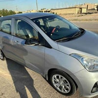 هونداي i10  موديل ٢٠٢٠خليجي رقم اربيل بيها قطعه صبغ وبيها طخه بالجاملغ...