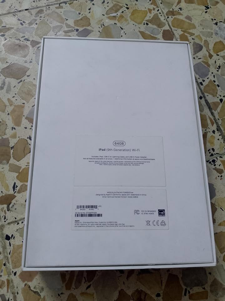 📱 للبيع iPad 9 - 64GB
✅ السعة: 64GB
✅ الجهاز نظيف جدًا
✅ جميع الوظائف شغالة 100%
✅ الشاشة مبدلة فقط، وما بيه أي مشاكل

💰 السعر: 275 ألف دينار
بيه مجال للشراي.

📍الموقع: بغداد

للتواصل واتساب فقط: ***********
