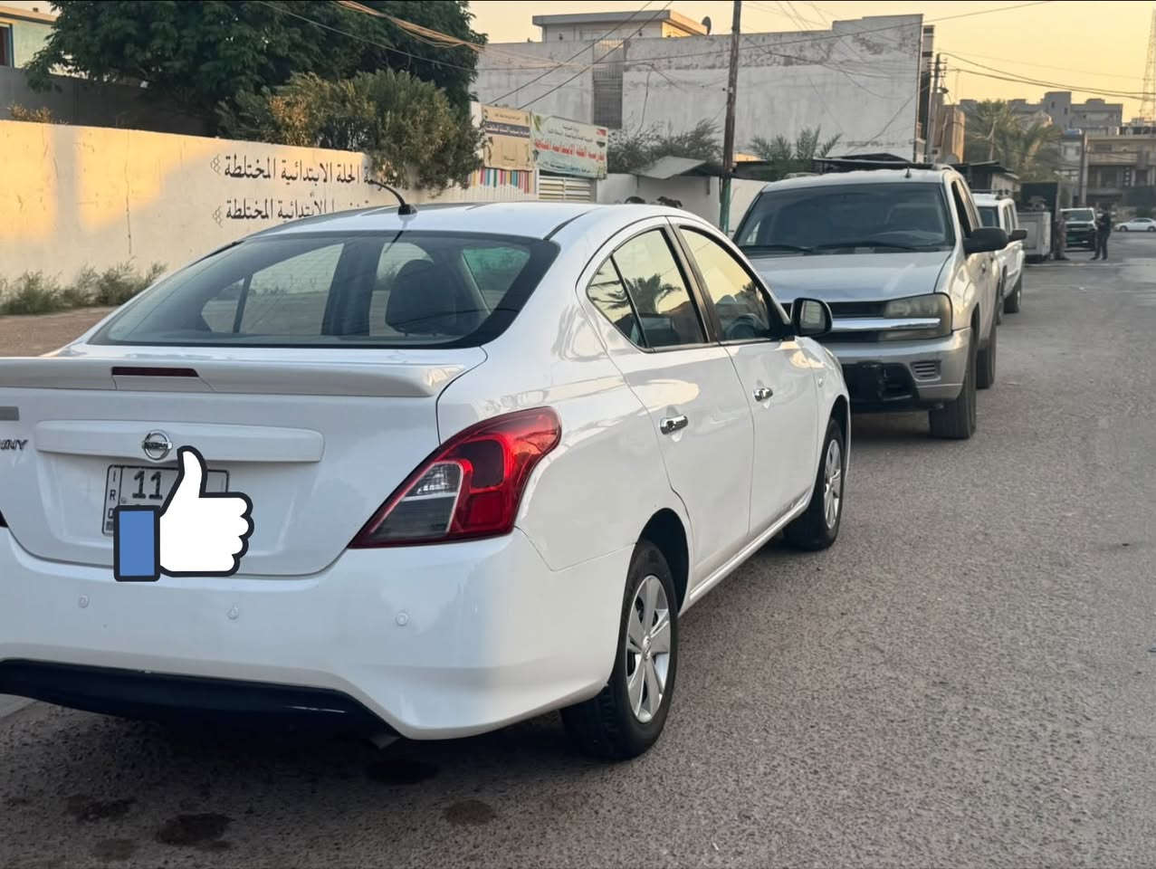 السلام عليكم 
نيسان سني هندي بليتة الزركة موديل ٢٠١٨
مكفولة بدون صبغ 
سيارة جديدة كلش ماشية ١٤٥ 
تبريد ثلج
كير مكينة مكفولات
صدر كامل جديد
تخم تاير 
دوشمة ارضية جلد
كبات بلادية
رقم انكليزي
سيارة جديدة ما بيها نواقص ابد 
عارضها ب ٩٤$ بيها مجال بسيط حك الجية
مكاني / الامن العامة قرب افران الزيتون
هـ / ***********
