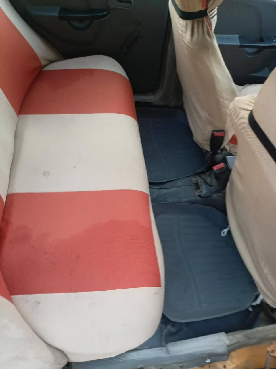 سلام عليكم سايبه موديل 9. رقم بغداد مالكه ابو سنويه بكربلاء عليه هيئه وغرامات ينزلن من السعر حسب الاتفاق مكينه وكير  جدد شواصي ابلاد تخم تاير جديد حداديه امامي وخلفي جاهزه كرهبائياته كله شغاله عالي ناصي اشاير كيجاته دوشمه جديده سياره ناعمه وحلوه  ماعايزه كبل لشارع السعر 20 وبيه مجال ***********
