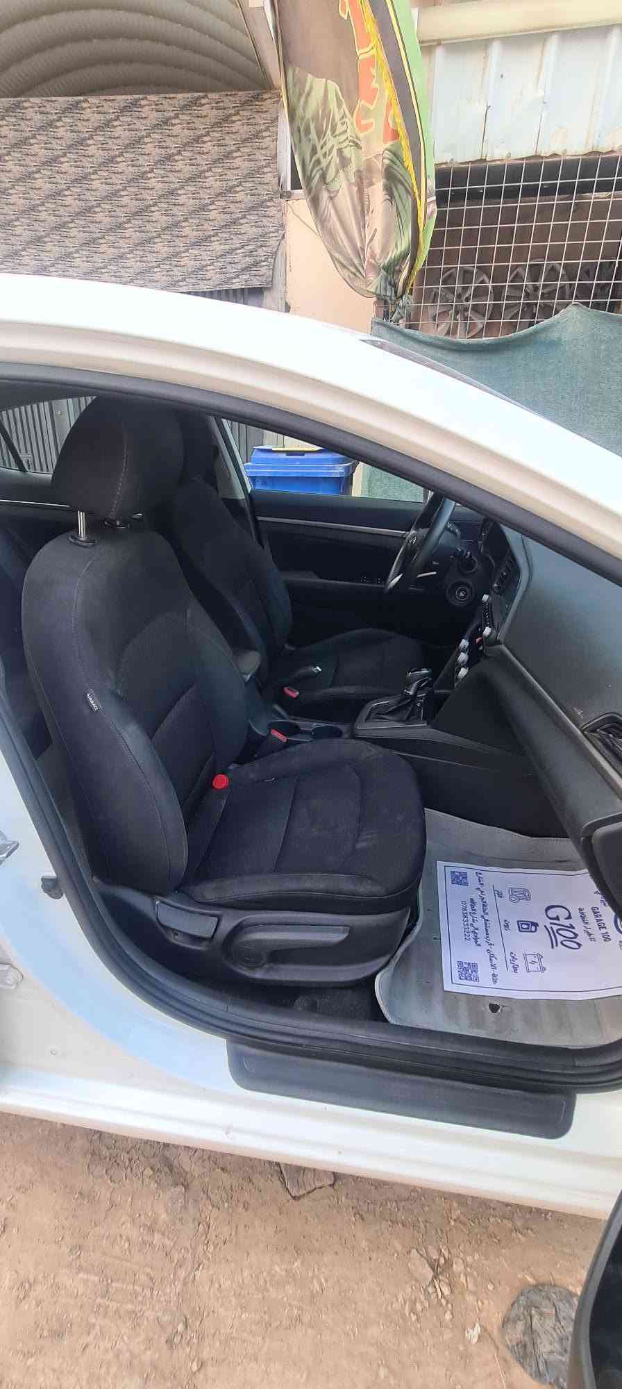 هونداي النترا موديل ٢٠ وارد امريكي محرك ٢٠٠٠ دوش كير AT محور
[  ] السيارة ماشية ( 78404 ) قابلة للزيادة  
حادثها في أمريكا موضح بالصور وباقي السيارة مكفولة من الصبغ والتبديل 
رقم بغداد انكليزي سنويتها ل2027 
السيارة بأسمي 
السعر المطلوب 140 
مكان السيارة بابل 
للإستفسار الاتصال على الرقم ***********

